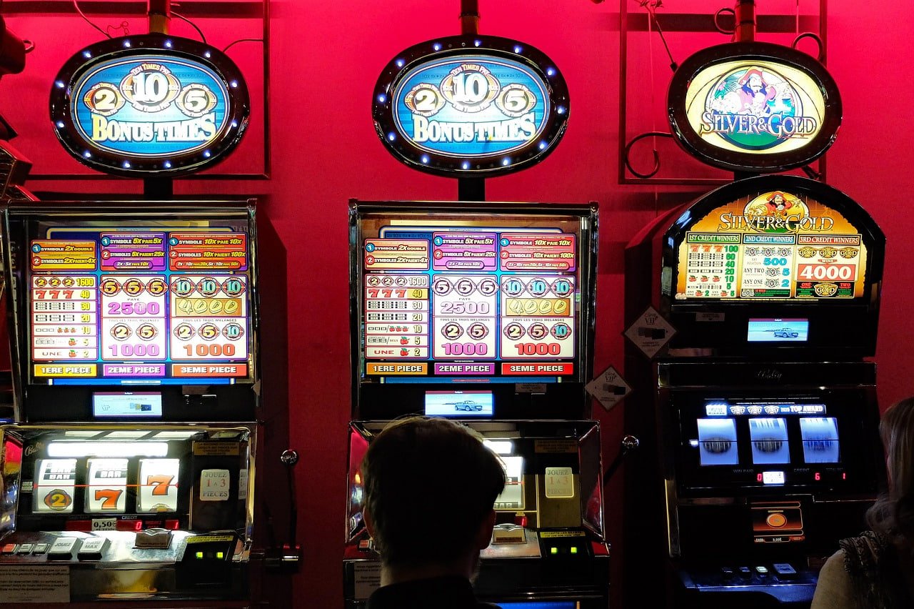 Responsible gaming reminder for Bangladesh adults using the platform